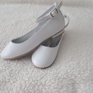 White dressy flats
